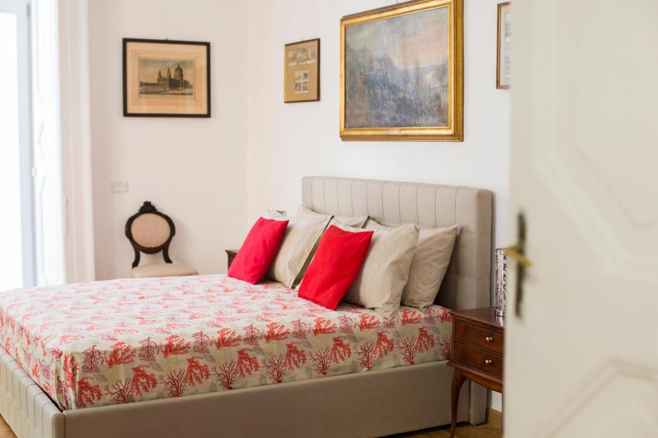 Teresella Suite เนเปิลส์ ภายนอก รูปภาพ